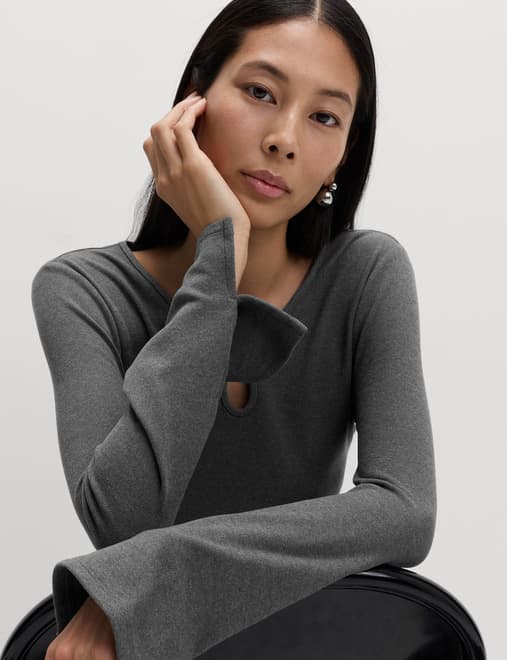 Keyhole Cosy Flute Sleeves Top