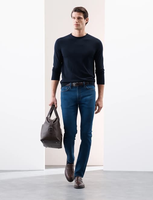 product-main-image