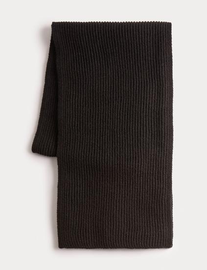 Ribbed Knit Scarf