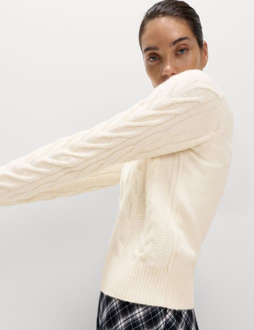 Textured Cable Knit V-Neck Jumper with Wool