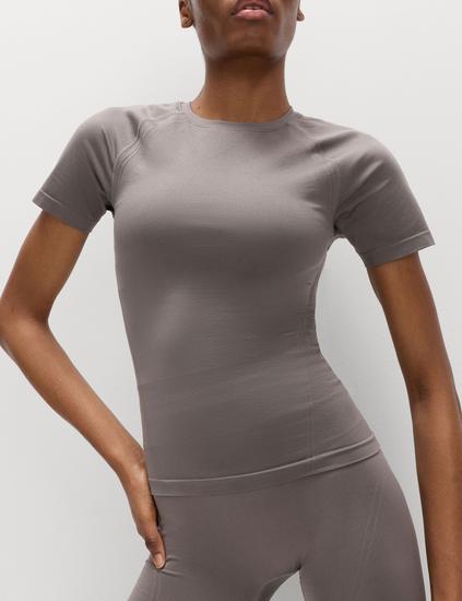 Crew Neck Seamless Fitted Top