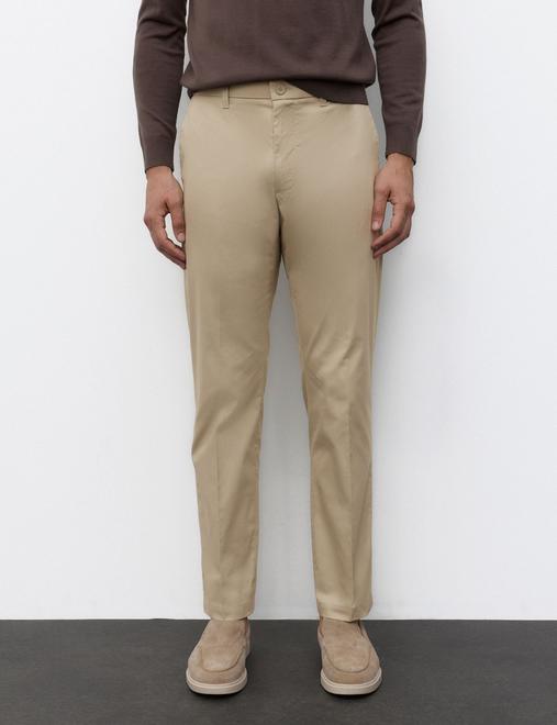 Regular Fit Super Lightweight Chinos