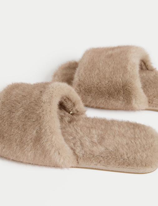 Faux Fur Open Toe Slippers