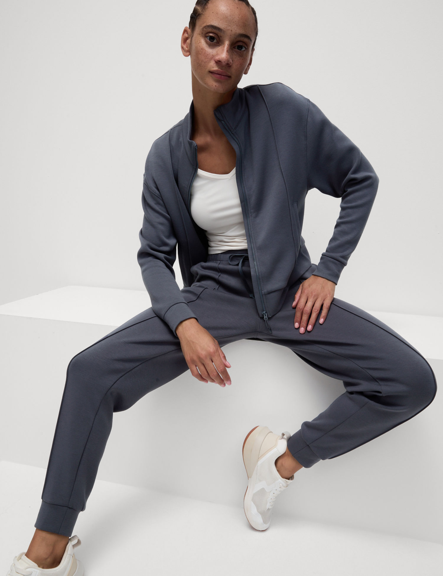 Cuffed High Waisted Slim Fit Yoga Jogger