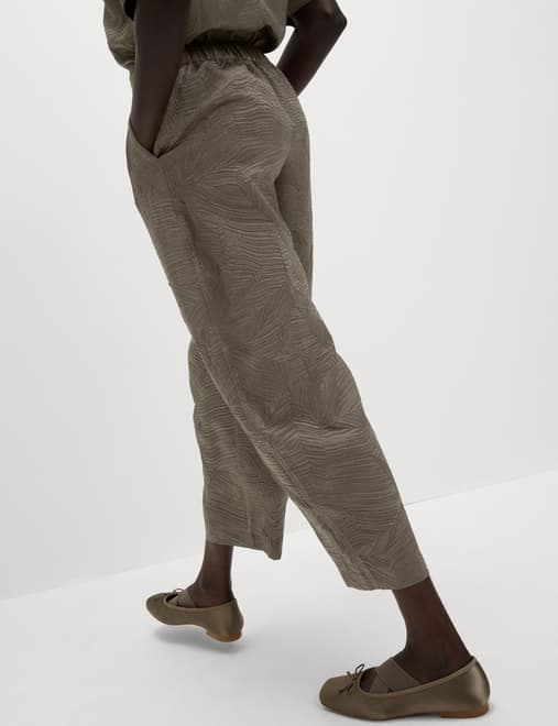 Textured Drawstring Barrel Leg Cropped Trousers