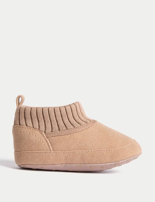 Baby Pram Shoes (0-18 Months)