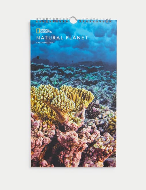 2025 Medium Calendar - National Geographic Natural Planet