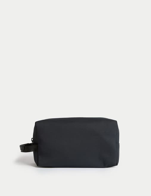 Performance Washbag