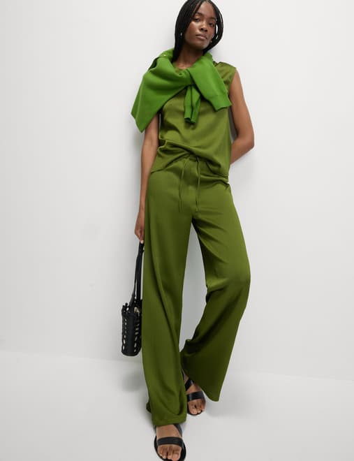 Plisse Drawstring Wide Leg Trousers