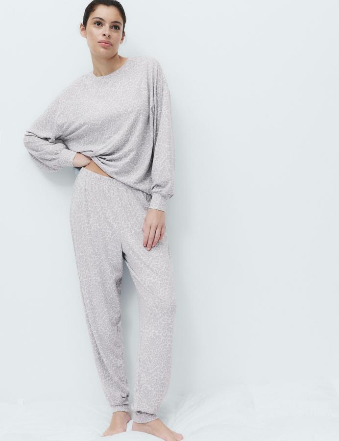 Cosy Knit Cuffed Animal Print Pyjama Set