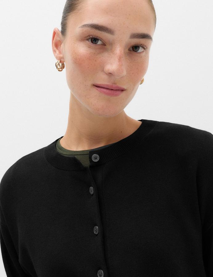Crew Neck Cropped Cardigan
