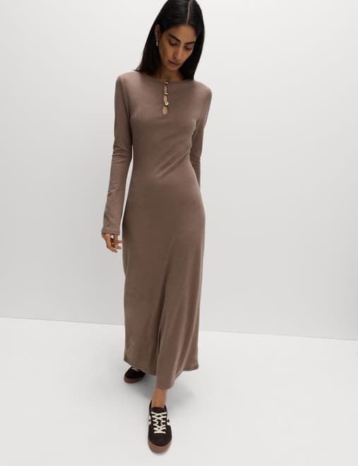 product-main-image