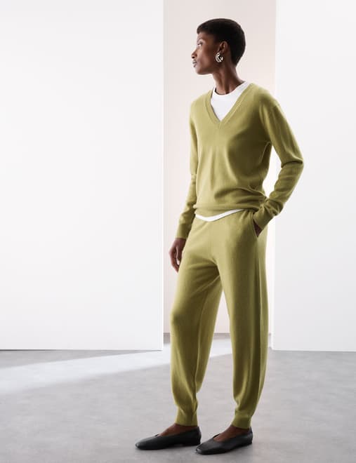 Pure Cashmere Tapered Ankle Grazer Joggers