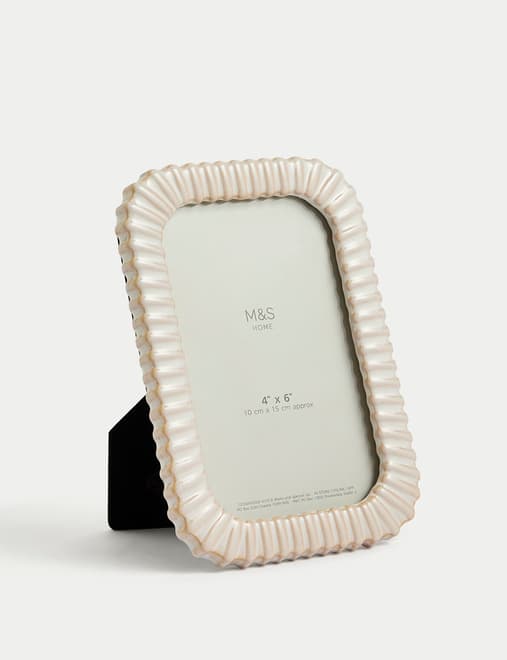 Ceramic Ridged Photo Frame 4x6 Inch