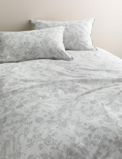 Cotton Rich Trailing Floral Bedding Set