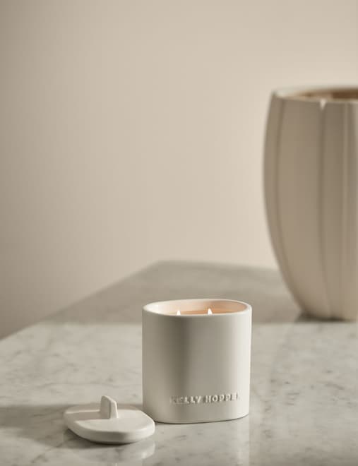 No. 1 Fragrance Ceramic Candle