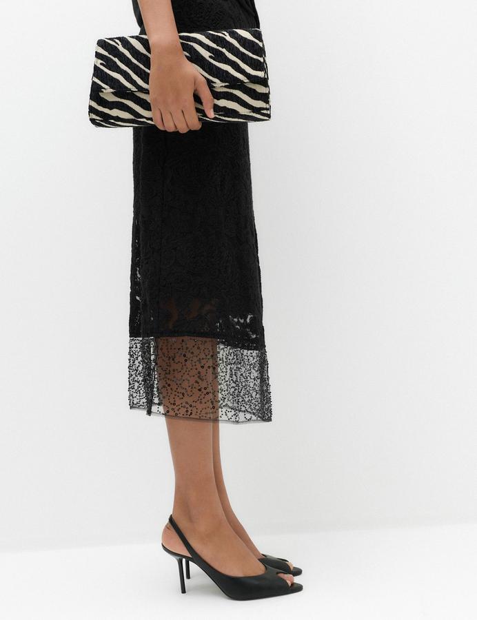 Embroidered A-Line Mid Rise Knee Length Skirt
