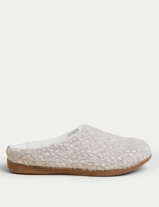 M&s slippers deals for ladies