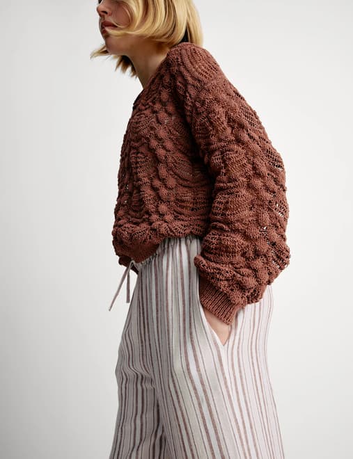 product-main-image