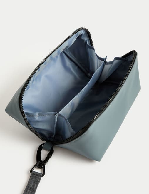 Wide Opening Travel Wash Bag