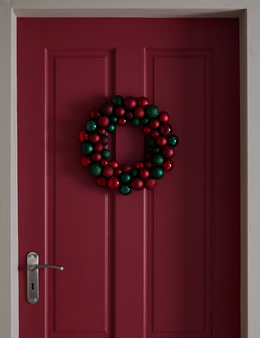 Bauble Wreath