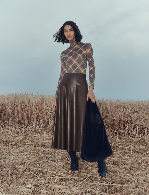 Funnel Neck Long Sleeve Slim Fit Top with Wool