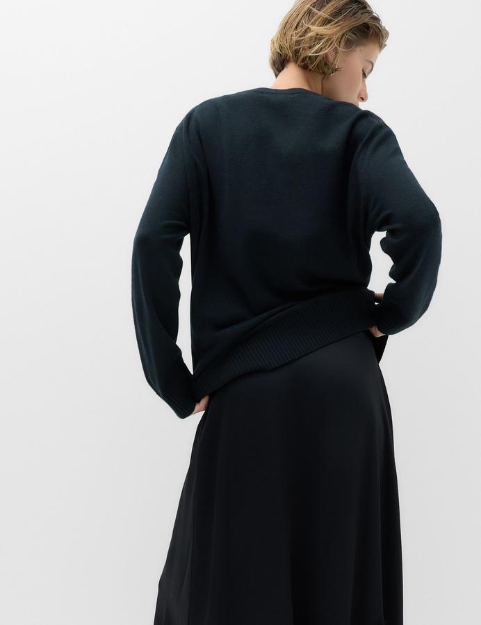 Air-Yarn V-Neck Oversized Longline Jumper