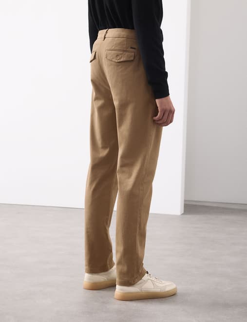 Regular Fit Textured Dobby Pleat Front Chinos