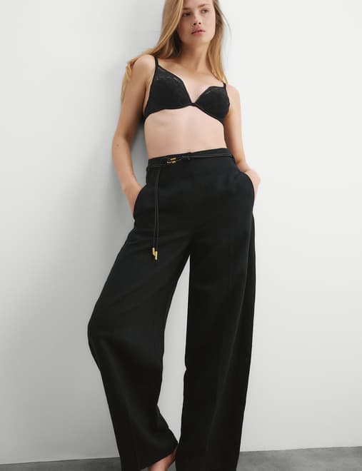 Silk & Lace Wired Plunge Bra A-E