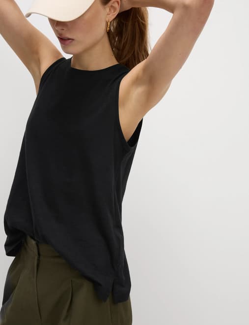 product-main-image