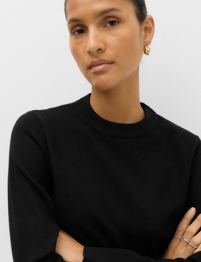 Air-Yarn Crew Neck Jumper