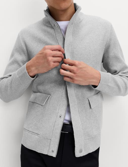 product-main-image