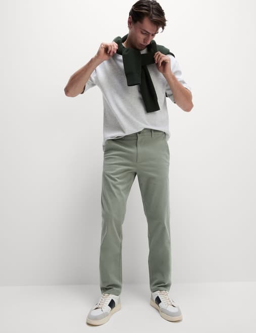 Regular Fit Stretch Chinos