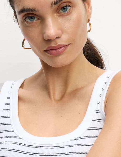 product-main-image