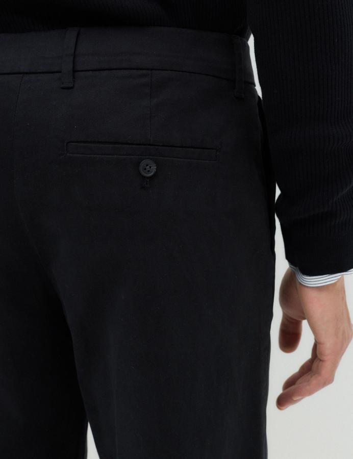 Loose Fit Stretch Chinos