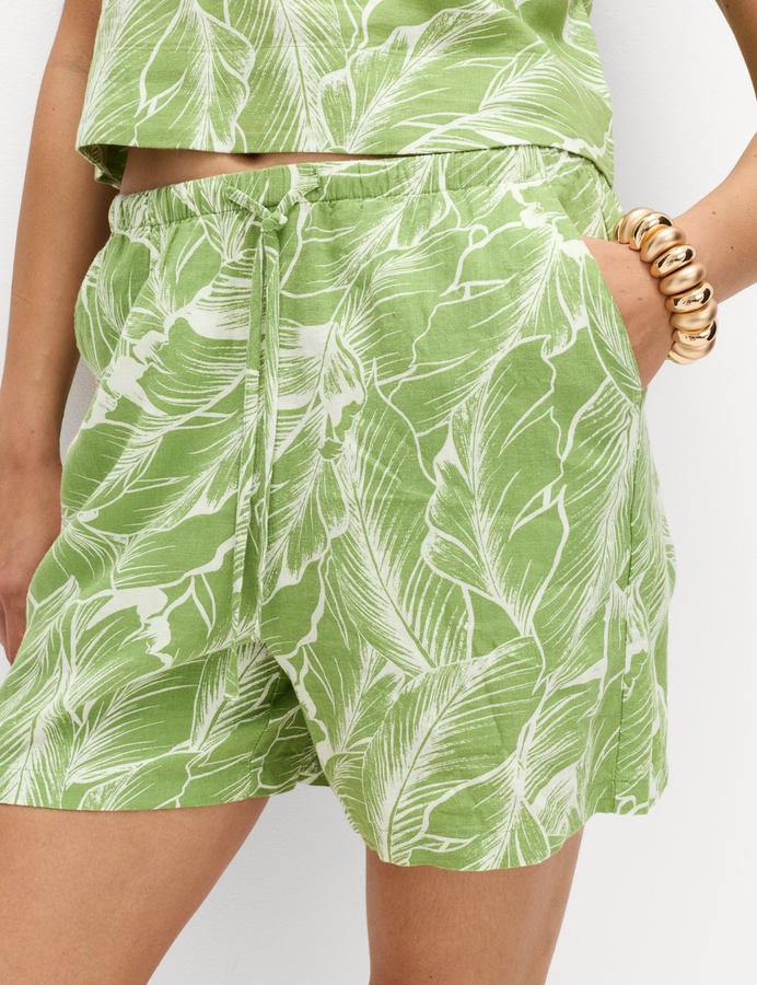 Linen Rich Palm Print Shorts