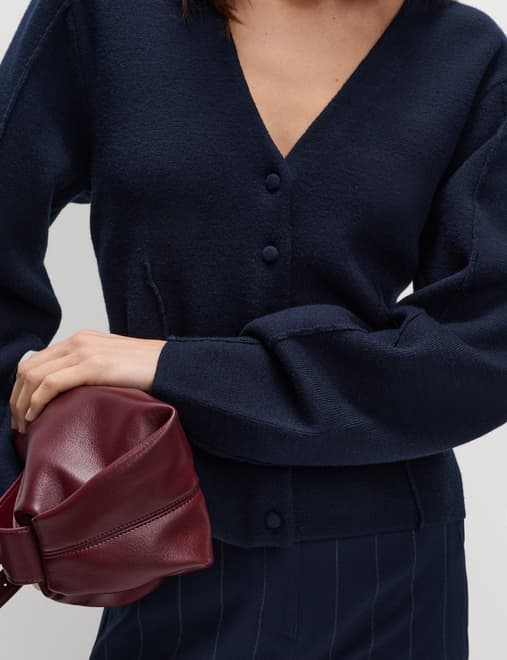 V-Neck Waisted Slim Fit Cardigan