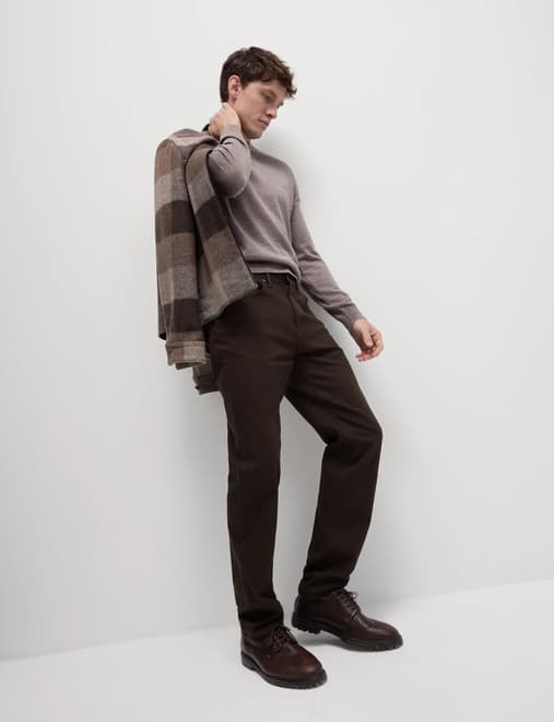 product-main-image