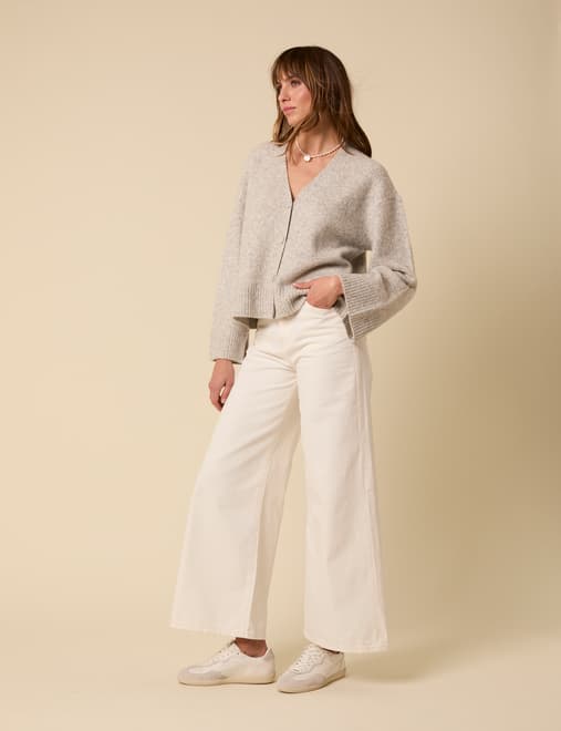 V Neck Button Up Cardi Relaxed Fit