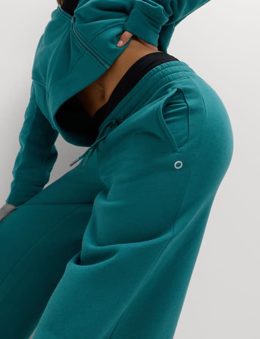 product-main-image