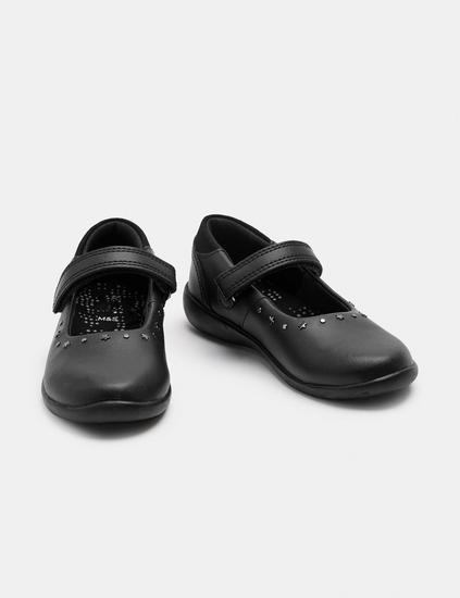 Kids' Leather Studded Riptape School Shoes (8 Small-2 Large)