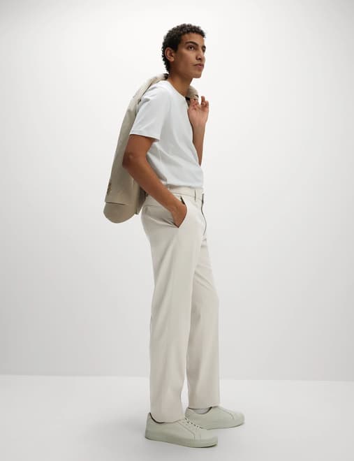 product-main-image