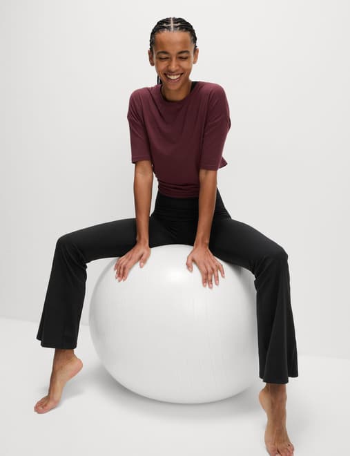 Ribbed High Waisted Flared Yoga Leggings