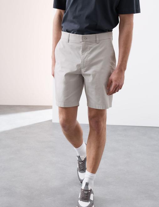 Regular Fit Super Lightweight Chino Shorts