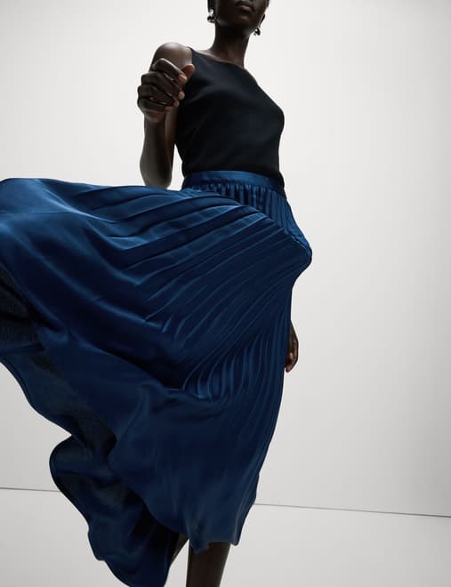 Pleated Midaxi Skirt