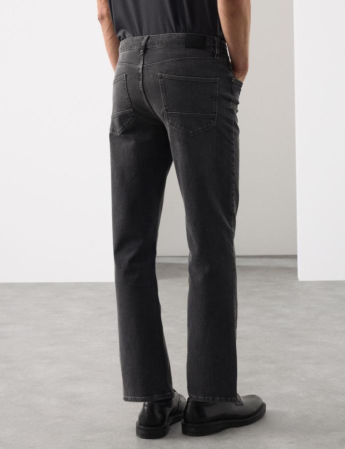 Straight Fit 360 Flex Stretch Jeans
