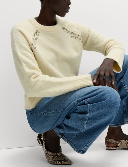 Boucle Embellished Jumper With Wool