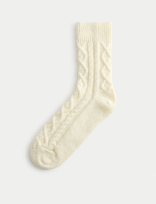 Cable Knit Ankle High Socks