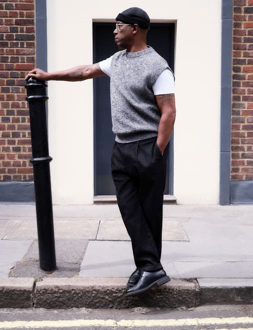 Cotton Blend Crew Neck Knitted Vest