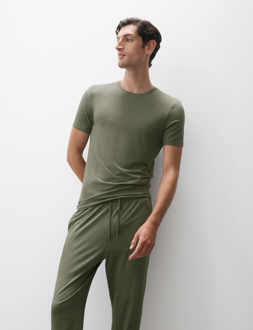 product-main-image